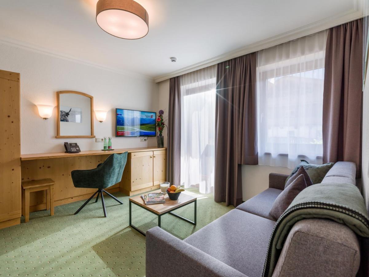 Hotel Blizz Finkenberg Eksteriør billede