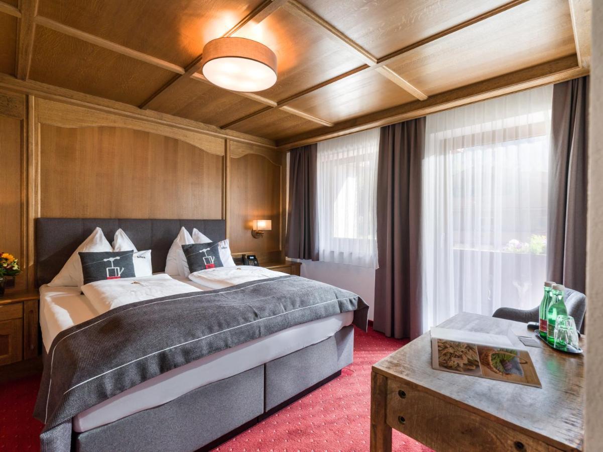 Hotel Blizz Finkenberg Eksteriør billede